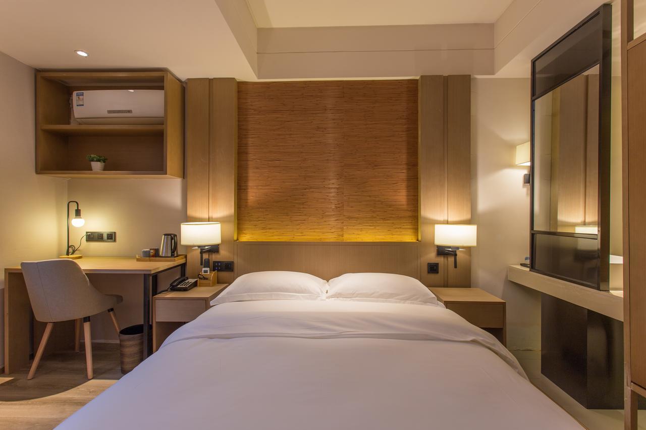 Yat House Hotel Guangzhou Bagian luar foto