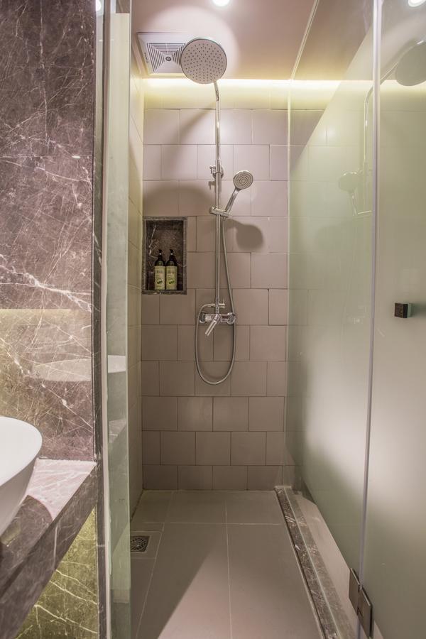 Yat House Hotel Guangzhou Bagian luar foto