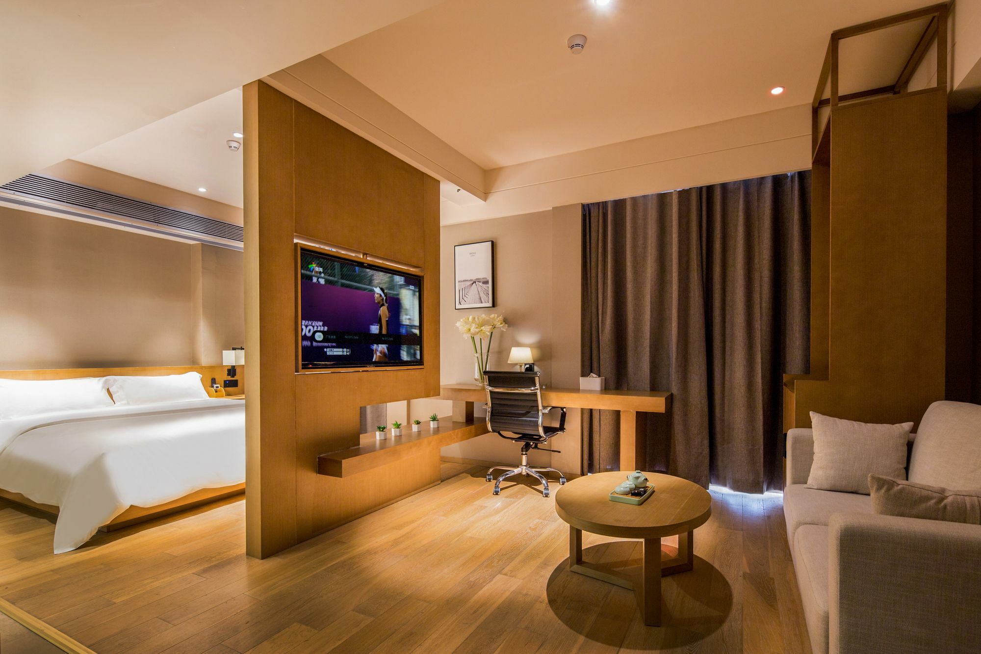 Yat House Hotel Guangzhou Bagian luar foto